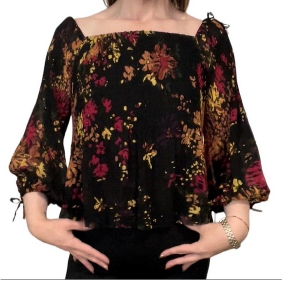 Aritzia Wilfred Talence Off Shoulder Blouse size M - Picture 1 of 7
